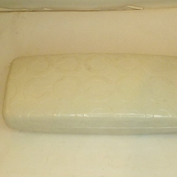 Coach HC6071 Eyeglasses With the Case.Rectangular HC6071 - Picture 7 of 8